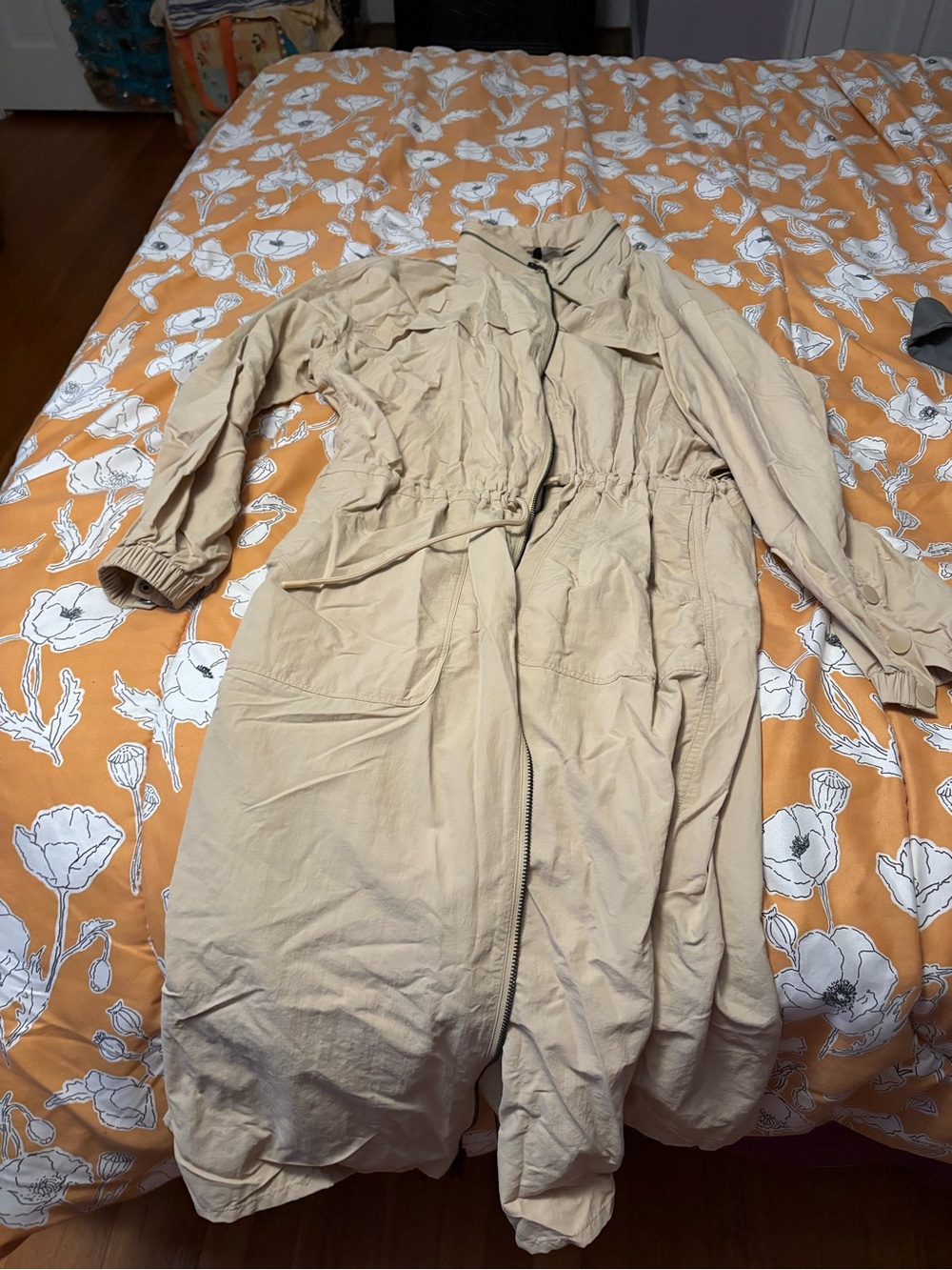 Spiritual Gangster Long Drawstring Trench Coat - Beige